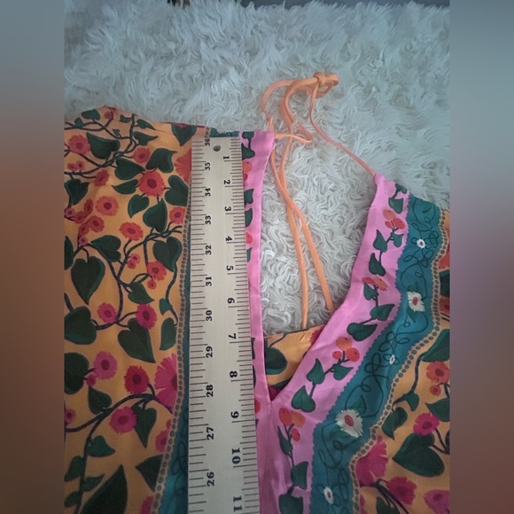 FARM Rio‎ Multicolor Floral BLOUSE - Picture 8 of 11